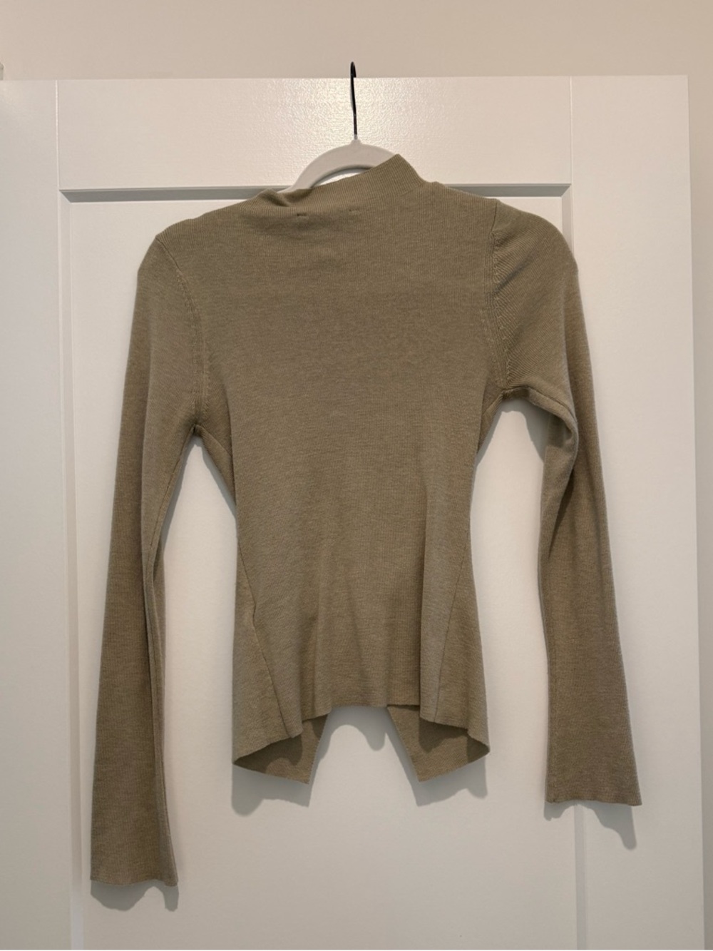 Zara Button Up - Picture 2 of 2